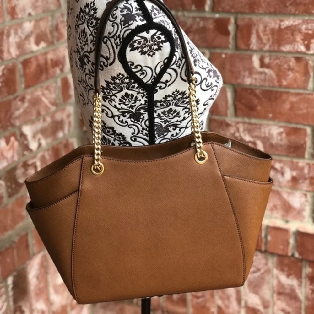 Michael kors jet set chain shoulder bag luggage
